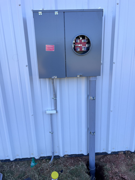 200 Amp Service Meter Main Disconnect
